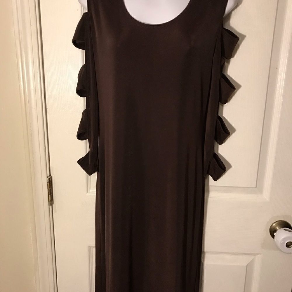 Lovely NWT Dress with Arm Cut Outs!!